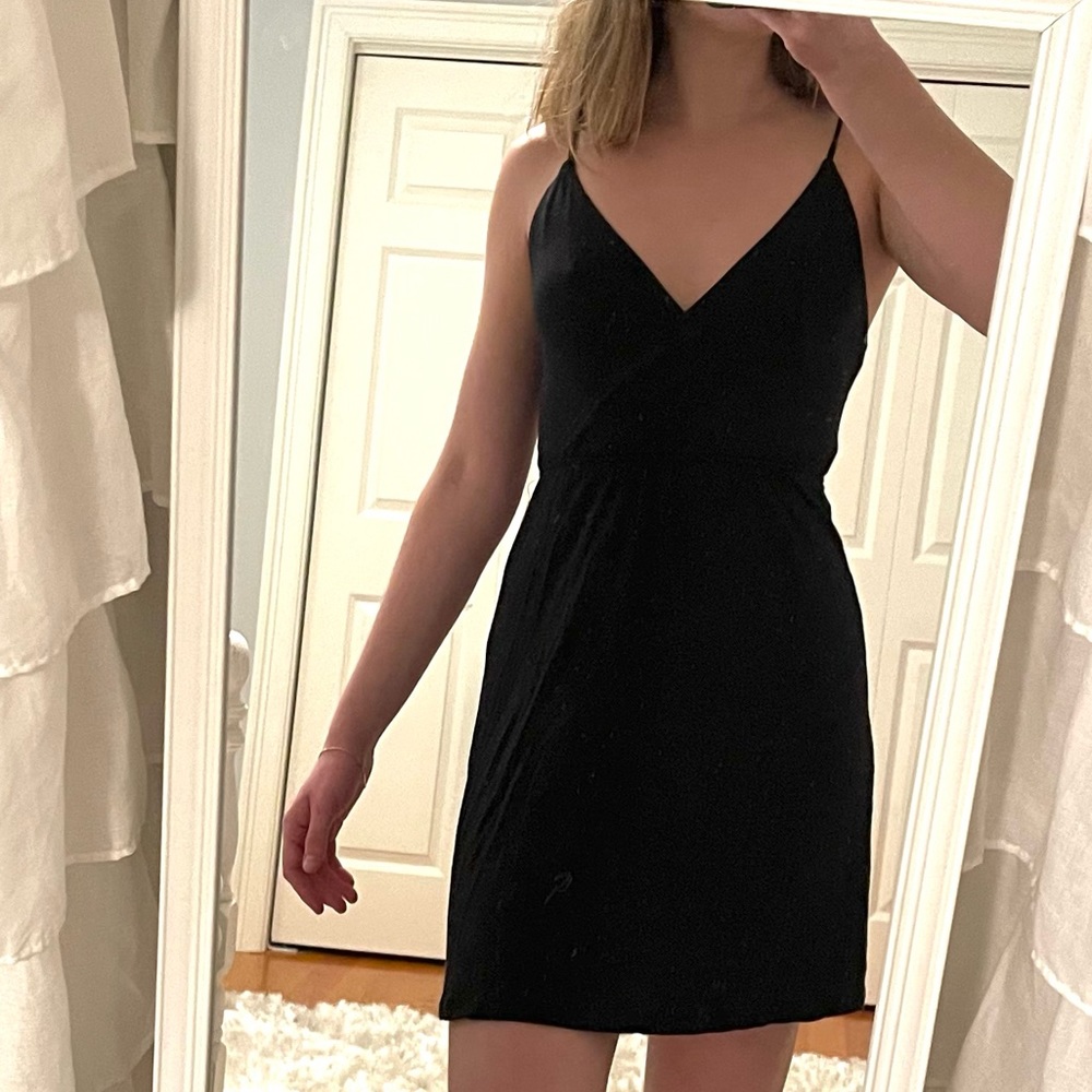 Volcom black wrap dress size xs